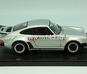 Porsche 911 (930) 3.0 Turbo 1976 (silver/turbo stripes)