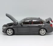 BMW 3 (тёмно-серая)