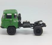 КАЗ-608 седельный тягач (зелёный)