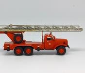 АЛ-30 на шасси ЗИЛ-157 пожарная