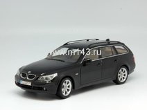 BMW 5 универсал (чёрная)
