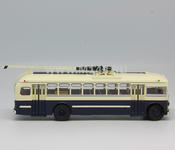 МТБ-82Д троллейбус 1947-1961г (сине-бежевый)