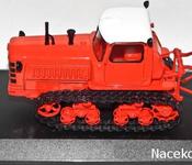ДТ-75 первого поколения