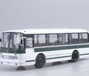 ЛАЗ-695Р бело-зеленый