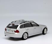 BMW 3 универсал (серебристая)